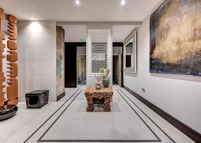 Hotel The One Alma Paris